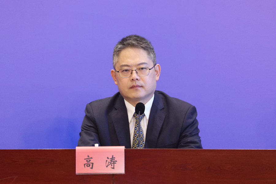 发布人：申博体育
宝安区发展和改革局局长 高涛
