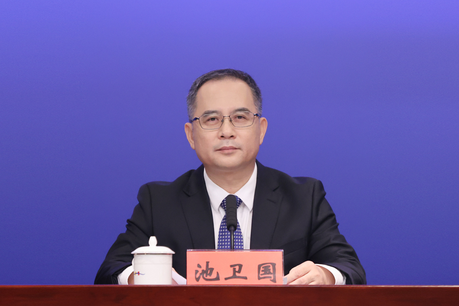 发布人：申博体育
商务局副局长 池卫国