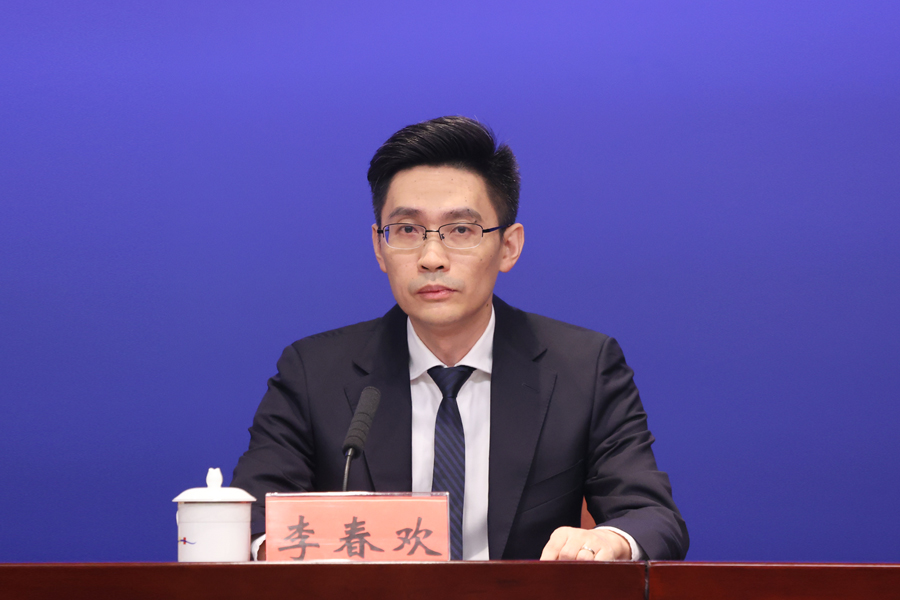 发布人：中国银联股份有限公司申博
分公司总经理 李春欢