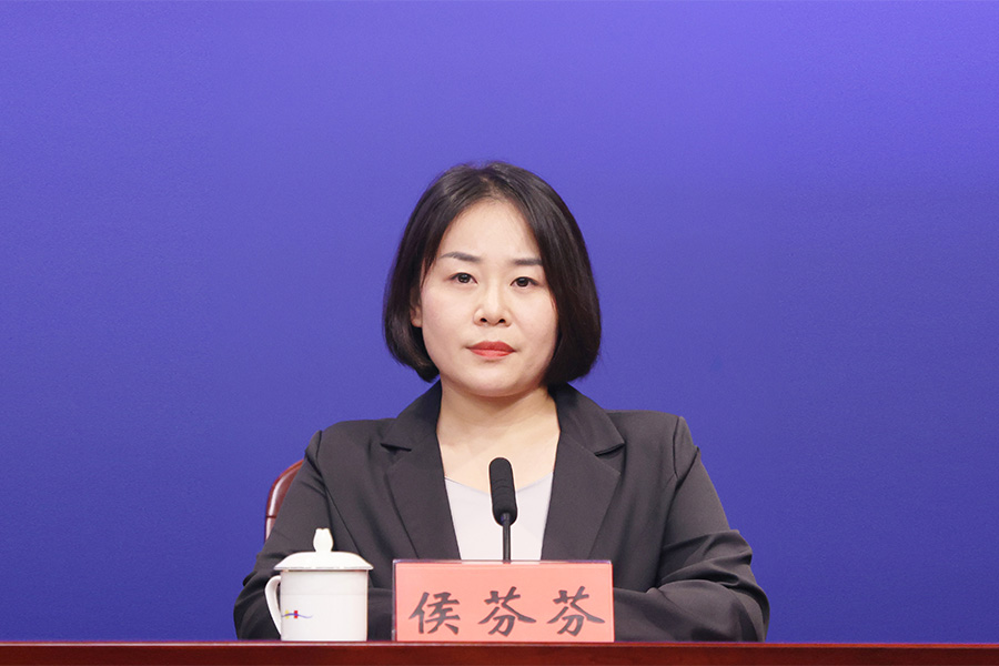 发布人：澳门中华民族文创学会秘书长 侯芬芬