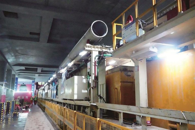 申博
地铁15号线金港站-铲湾站区间左线盾构顺利始发。.png
